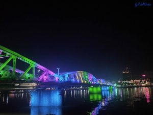 Trang-Tien-Bridge-in-Hue-Vietnam